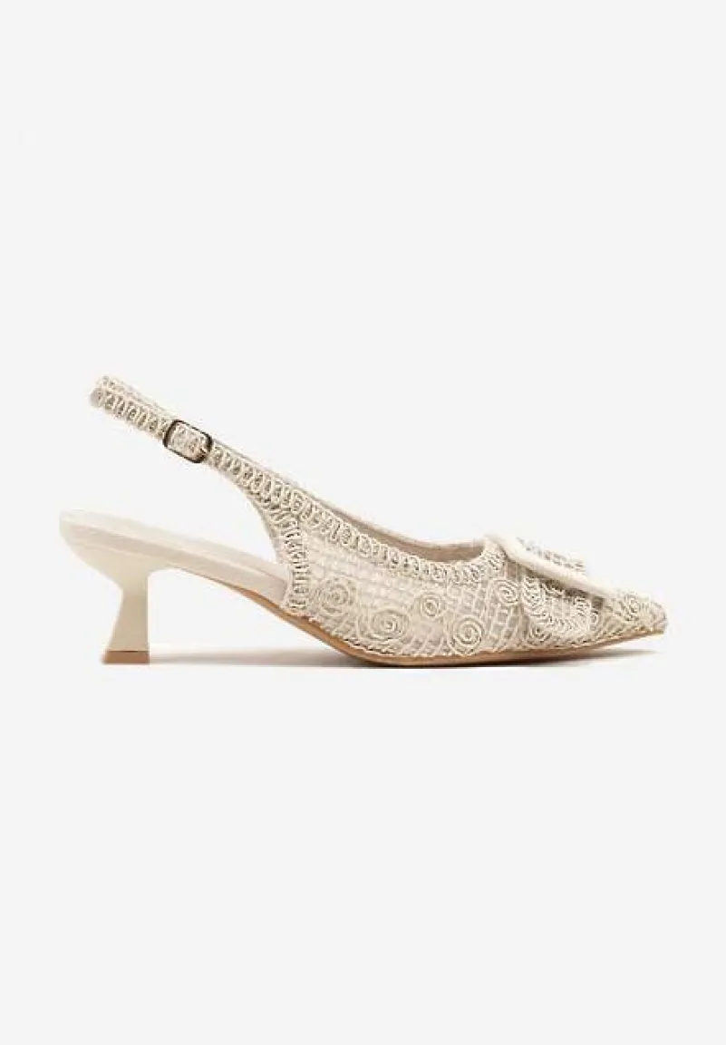 Beżowe Sandały na Kaczuszce Typu Slingback Ozdobione Plecionką i Klamrą Elivrella