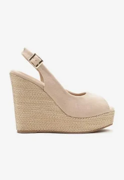 Beżowe Sandały Slingback z Imitacji Zamszu na Koturnie Daldiva