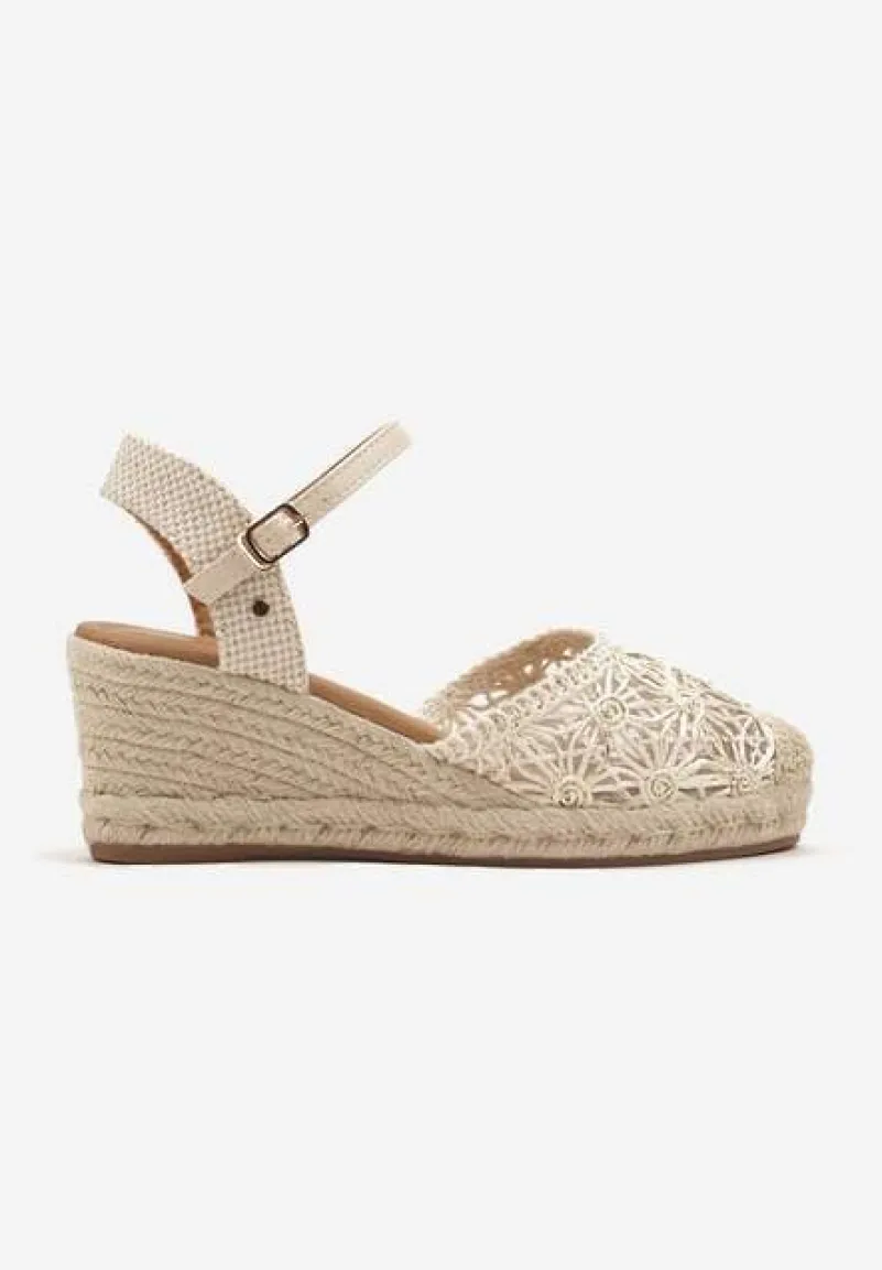 Beżowe Sandały Vices na Plecionym Koturnie w Stylu Boho Lisalia