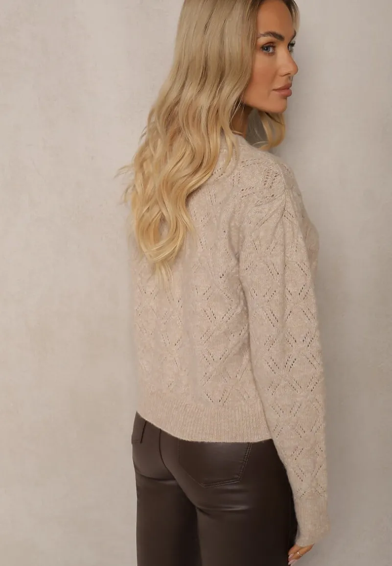 Beżowy Sweter w Klasycznym Stylu z Tłoczonym Wzorem Deriel