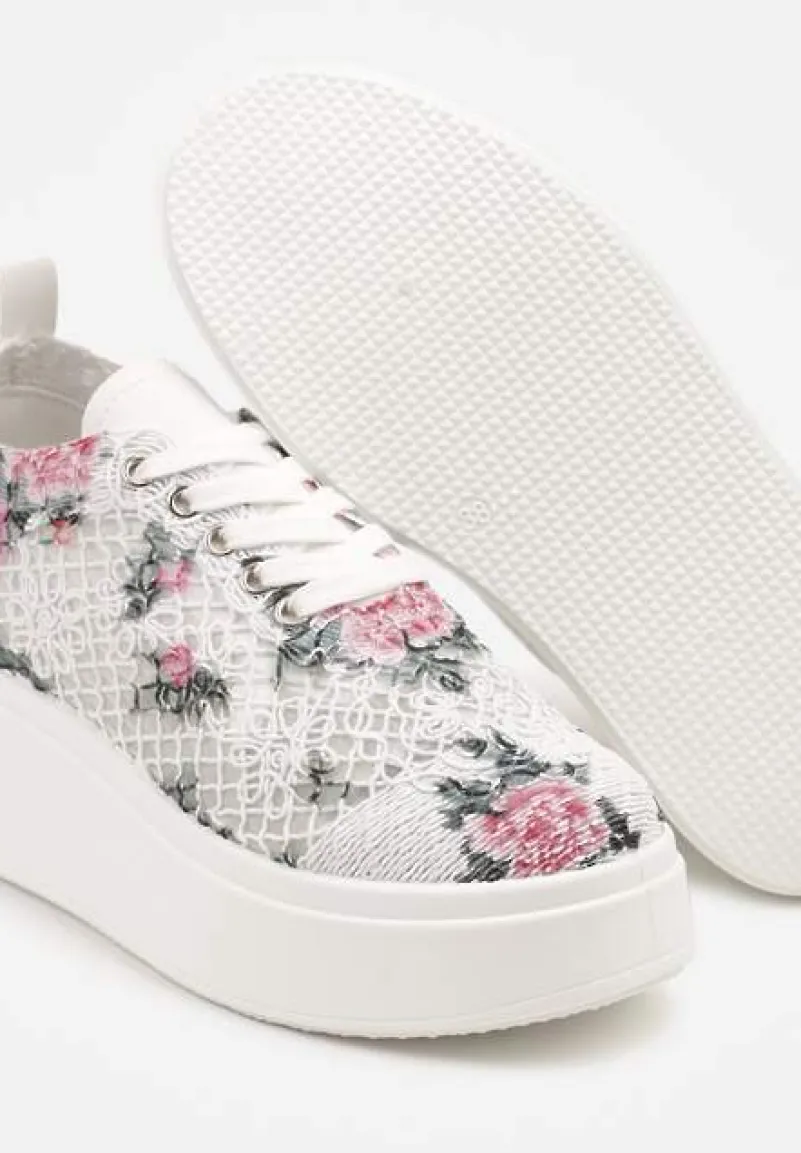 Białe Ażurowe Sneakersy Vices na Platformie w Kwiaty Halvisa