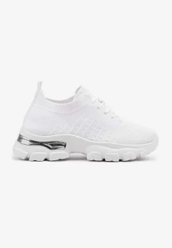 Białe Buty Sportowe Sneakersy z Siateczki na Tłoczonej Podeszwie Zdobionej Aplikacją Neltewia