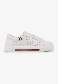 Białe Skórzane Sneakersy na Płaskiej Podeszwie ze Skórzaną Wkładką i Perforacją Galiwa