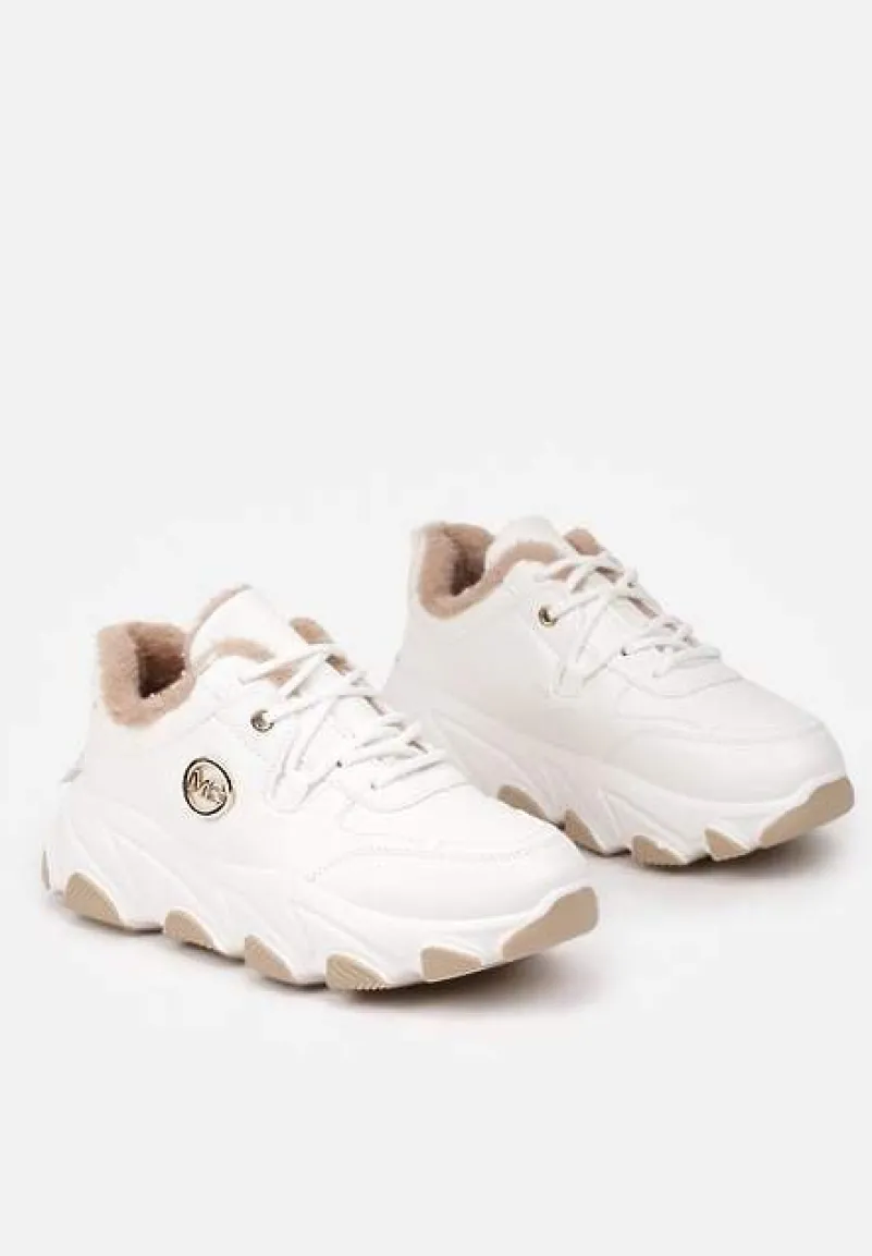 Białe Sneakersy na Tłoczonej Podeszwie z Futrzaną Wyściółką Doreti