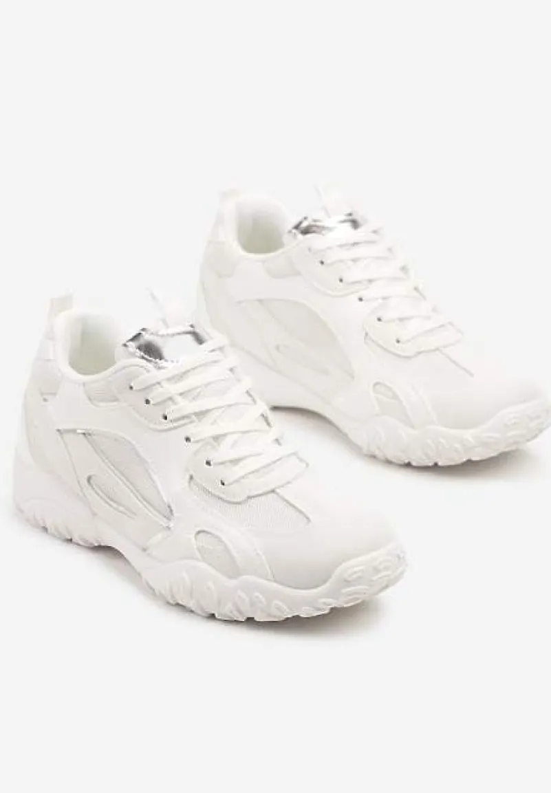 Białe Sneakersy Ozdobione Tłoczoną Cholewką Pillitha