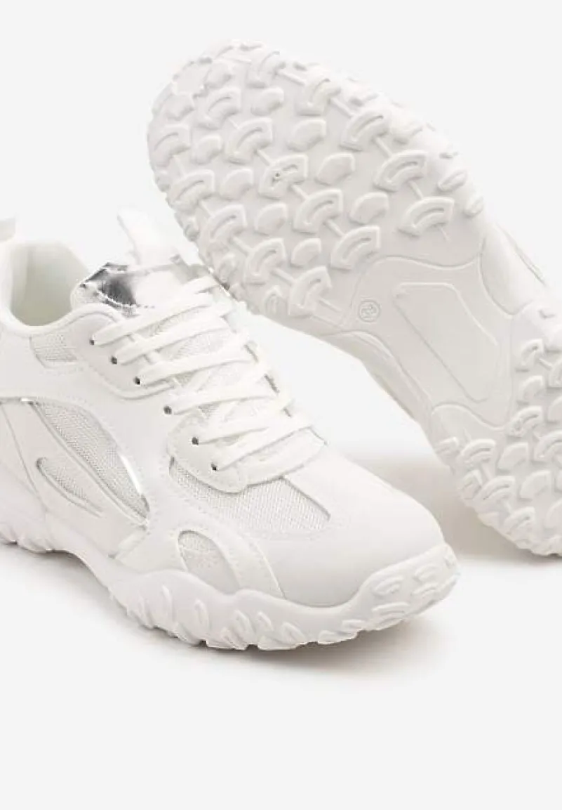 Białe Sneakersy Ozdobione Tłoczoną Cholewką Pillitha