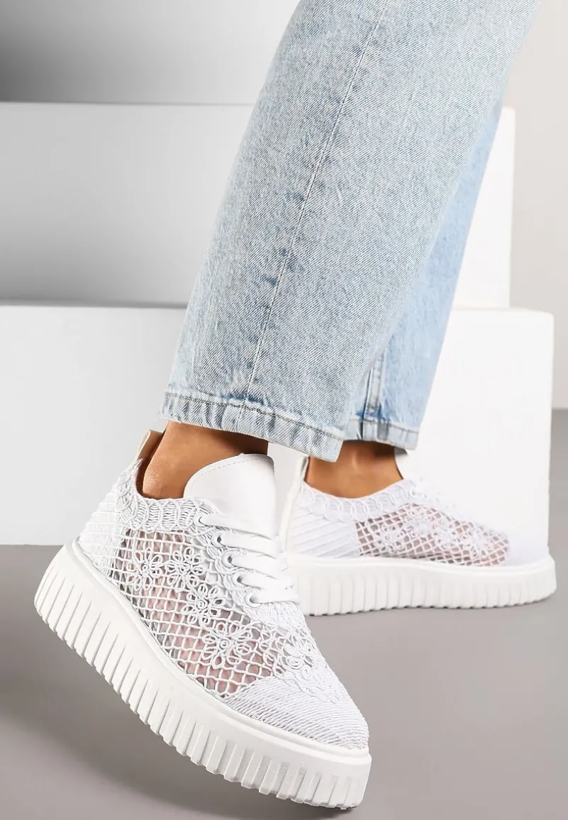 Białe Sneakersy Vices na Platformie z Ażurową Cholewką Lumerise