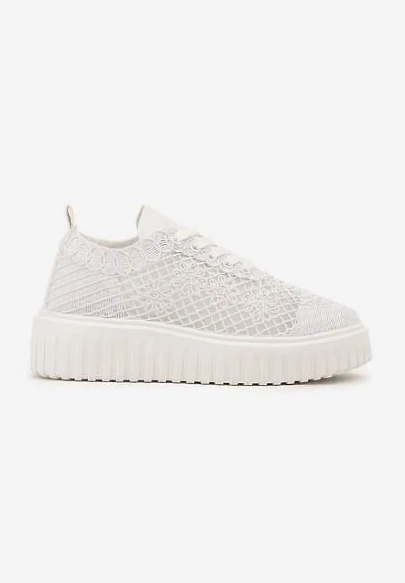 Białe Sneakersy Vices na Platformie z Ażurową Cholewką Lumerise
