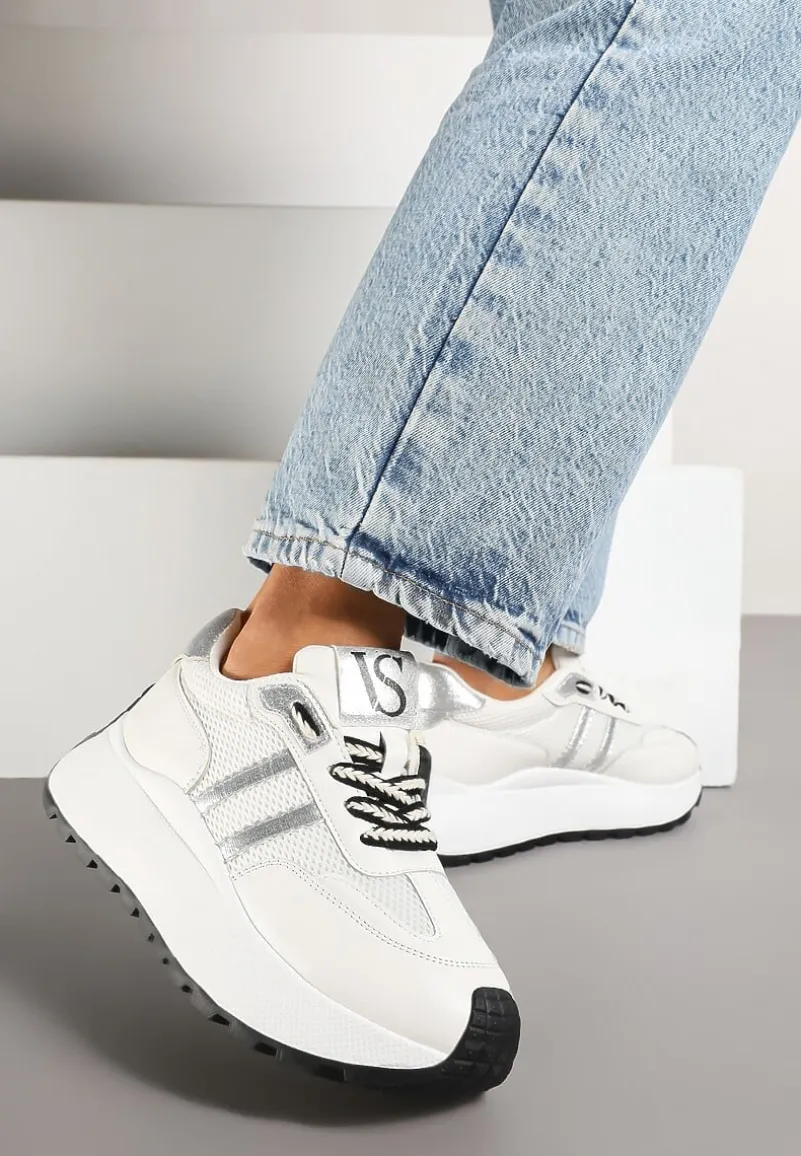 Białe Sneakersy Vices na Platformie z Metalicznymi Paskami Lenela