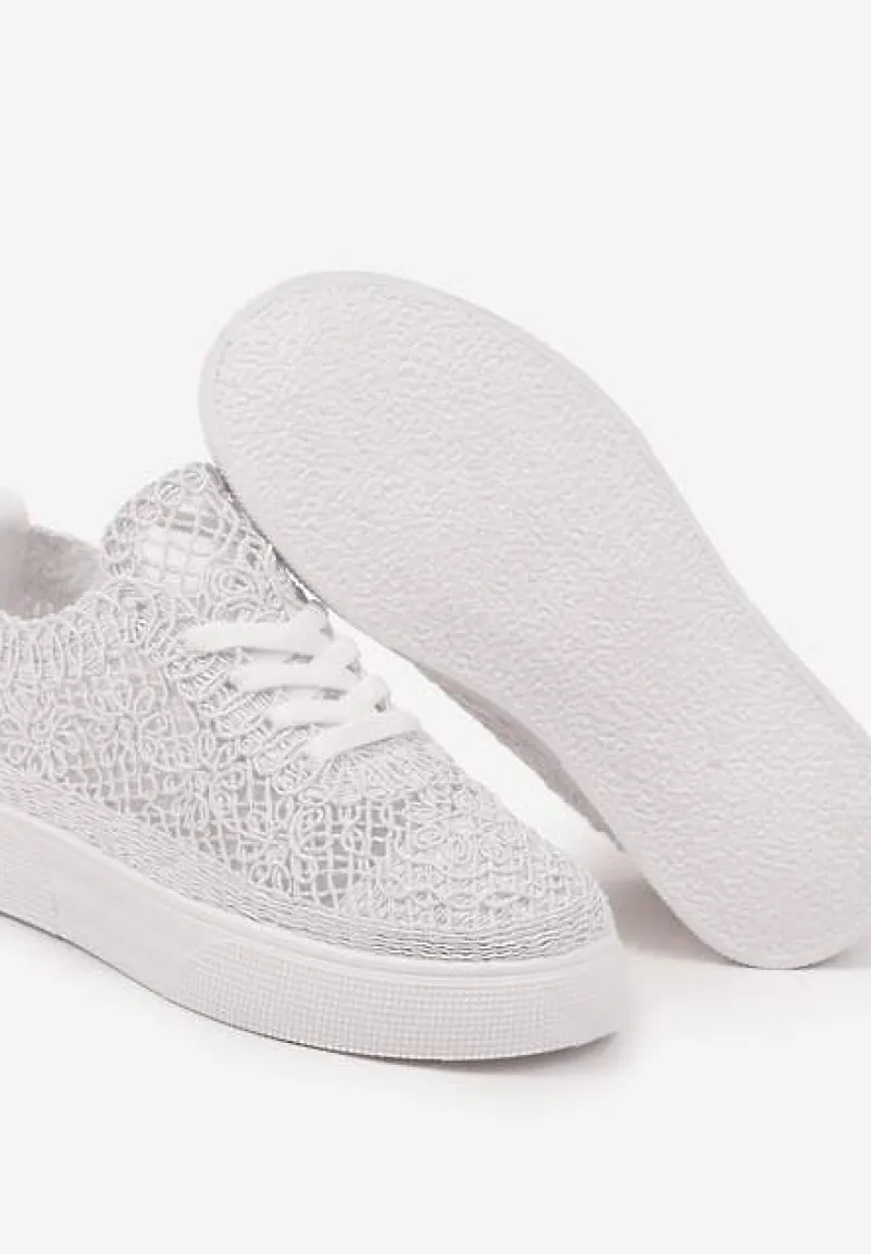 Białe Sneakersy z Ażurowej Koronki na Grubej Podeszwie Nanessia