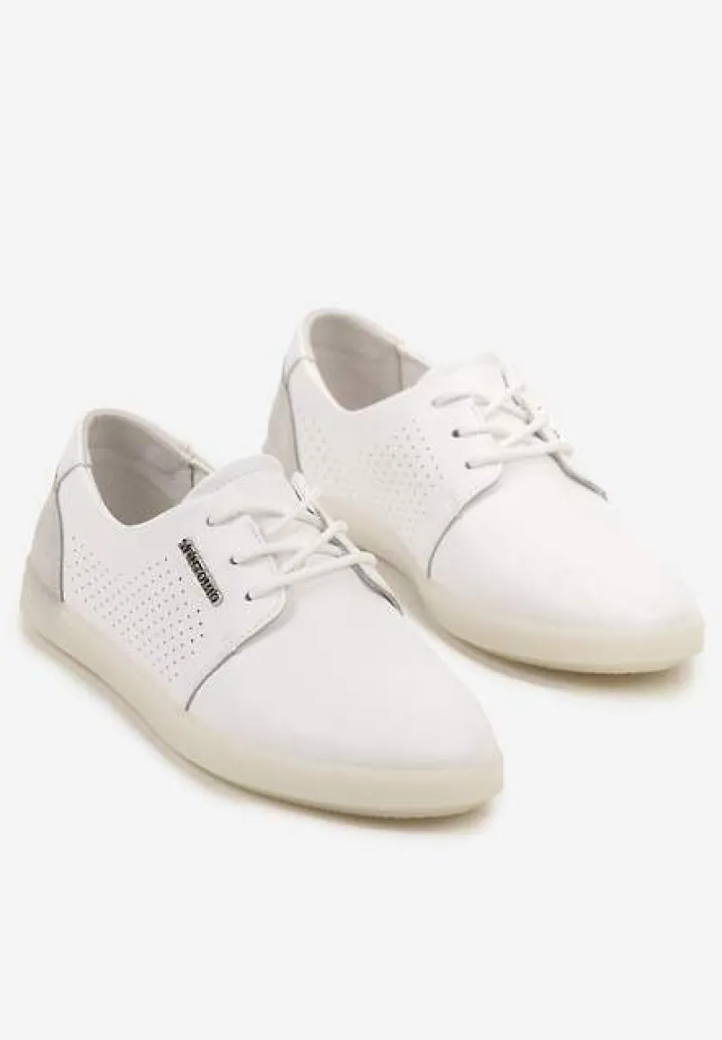 Białe Sneakersy ze Skóry Naturalnej z Perforacją Dolianea