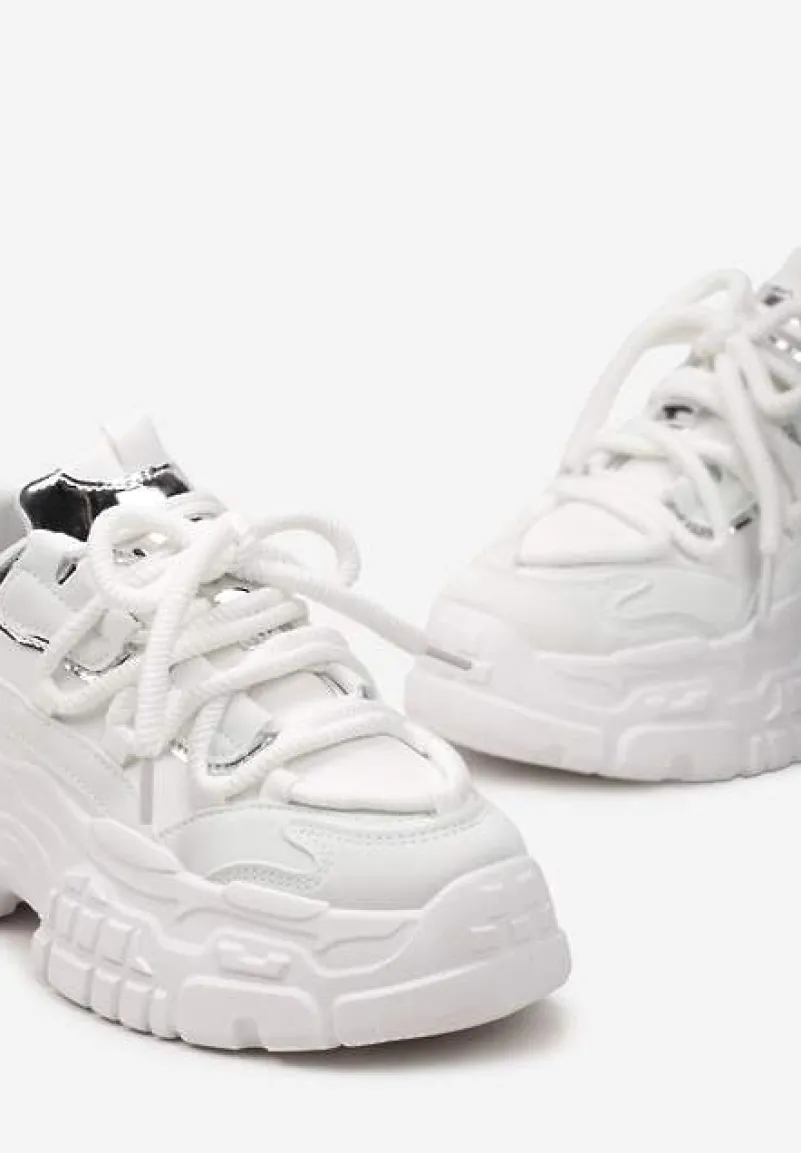 Białe Sneakersy z Grubymi Sznurówkami na Niskiej Platformie Lasandre