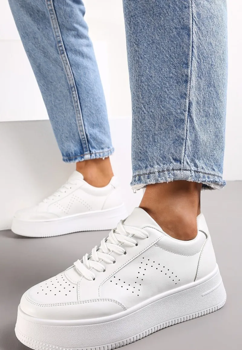 Białe Sneakersy z Perforacją na Platformie Treresa