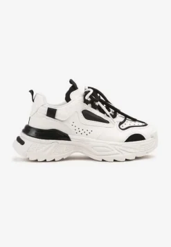 Biało-Czarne Sneakersy w Streetwearowym Stylu na Tłoczonej Podeszwie Nelasea