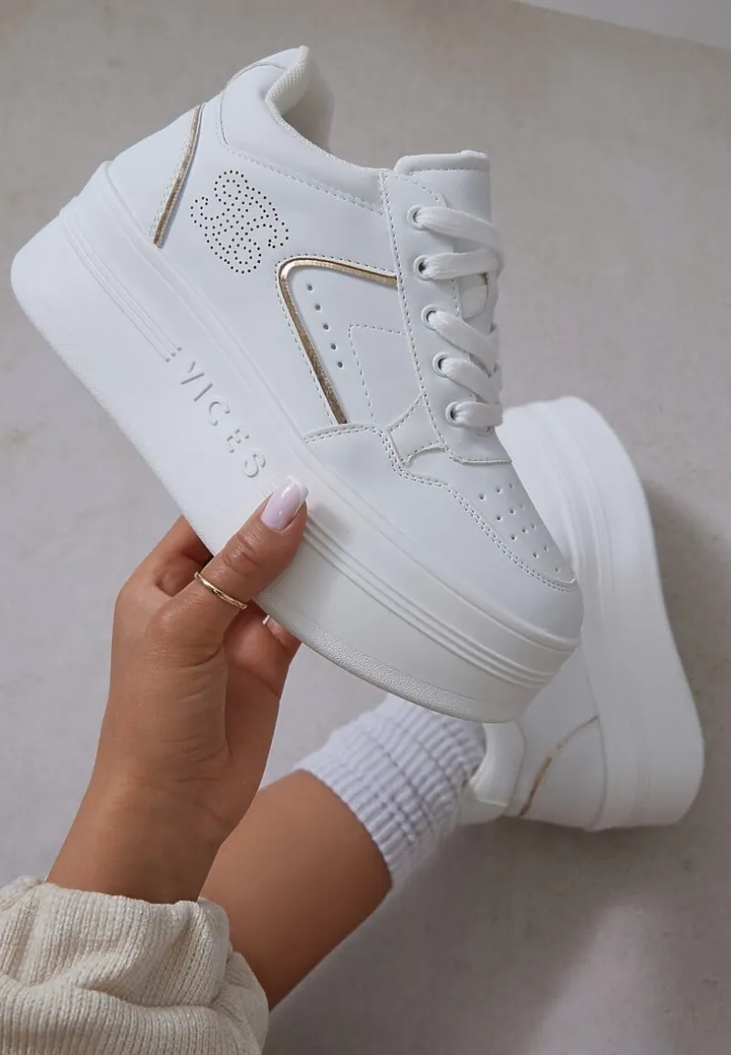 Biało-Złote Sneakersy Vices na Platformie Ozdobione Metalicznymi Aplikacjami Nelanil
