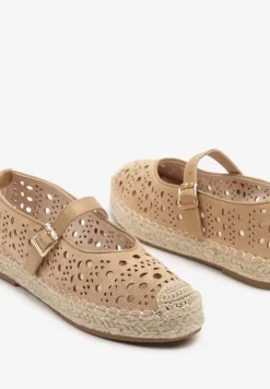 Brązowe Płaskie Espadryle z Plecionką i Ażurową Cholewką Aralithra