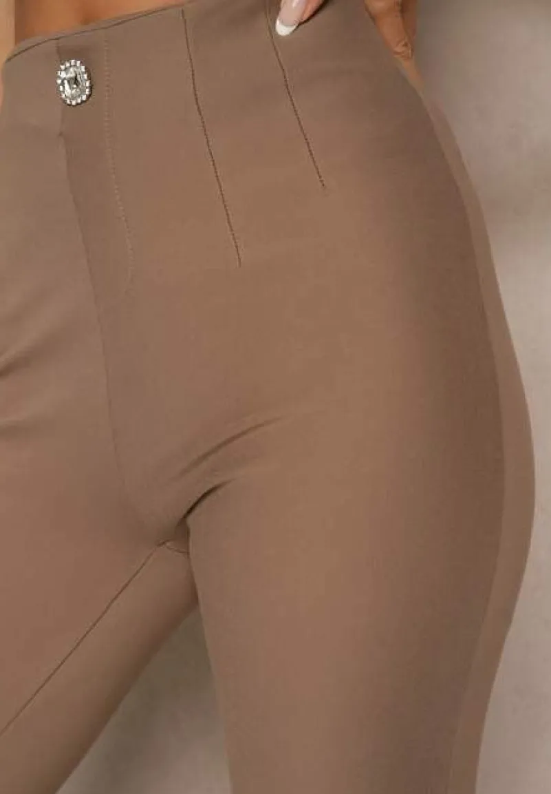 Ciemnobeżowe Legginsy High Waist z Wiskozą z Cyrkoniowym Guzikiem Naliselle