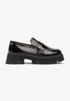 Czarne Lakierowane Mokasyny w Stylu Chunky Vortirra