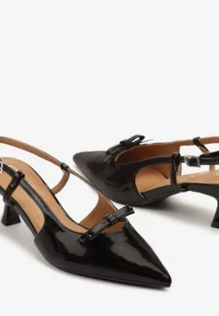 Czarne Sandały Lakierowane na Kaczuszce Typu Slingback z Kokardą Nonarilin