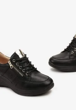 Czarne Sneakersy na Koturnie ze Skórzaną Wkładką z Błyszczącą Wstawką i Suwakiem Fenalla