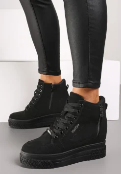 Czarne Sneakersy na Koturnie z Metalicznymi Detalami i Dodatkowym Suwakiem Dailise