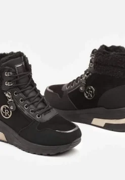 Czarne Sneakersy na Koturnie za Kostkę z Metaliczną Ozdobą i Suwakiem Sinelara