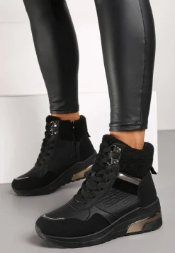 Czarne Sneakersy na Koturnie z Futerkowym Obszyciem i Metalicznymi Detalami Promelia