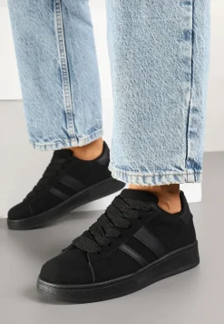 Czarne Sneakersy na Niskiej Platformie z Naszywkami Flordexia