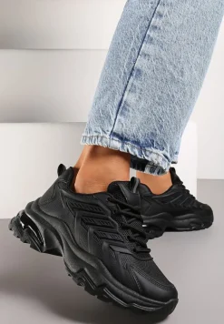 Czarne Sneakersy na Niskiej Platformie z Ozdobnymi Wstawkami na Cholewce Amrogia