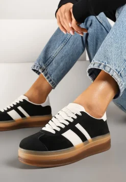 Czarne Sneakersy na Płaskiej Podeszwie z Ozdobnymi Paskami Velali