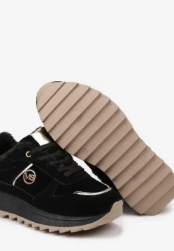Czarne Sneakersy na Płaskiej Podeszwie z Metaliczną Ozdobą i Ociepleniem Solirra