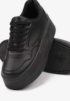 Czarne Sneakersy na Platformie Ozdobionej Tłoczeniem Vaiviera