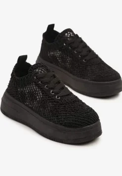 Czarne Sneakersy na Platformie z Ażurowym Wykończeniem Isdisane