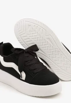 Czarne Sneakersy na Platformie z Geometrycznym Wzorem Kornelna