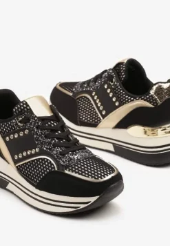 Czarne Sneakersy na Platformie Ozdobione Metalicznymi Aplikacjami i Cyrkoniami Tatindra
