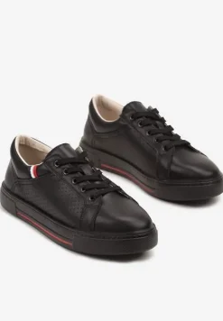 Czarne Sneakersy Tenisówki ze Skóry Naturalnej Zdobione Perforacją Tillirene
