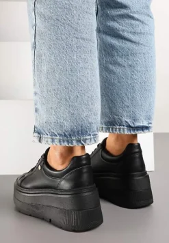Czarne Sneakersy Vices na Grubej Podeszwie Tuliri
