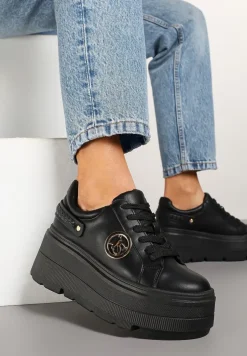 Czarne Sneakersy Vices na Platformie Ozdobione Metaliczną Aplikacją Tatellia