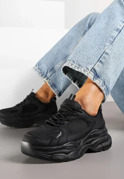 Czarne Sneakersy Vices na Platformie Ozdobione Tłoczeniem Natiselle