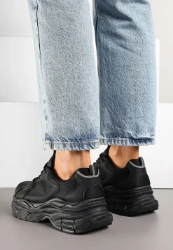 Czarne Sneakersy Vices na Platformie Ozdobione Tłoczeniem Natiselle
