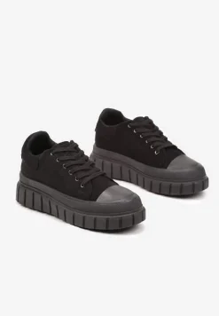 Czarne Sneakersy Vices na Platformie z Tłoczeniem Ozdobione Perforacją Leaniael