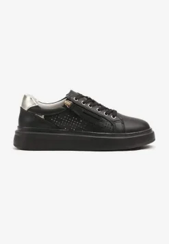 Czarne Sneakersy ze Skóry Naturalnej ze Skórzaną Wkładką i Perforacją Falothra