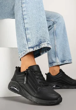 Czarne Sneakersy z Tłoczoną Cholewką i Napisami Tosilea