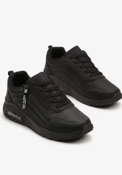 Czarne Sneakersy z Tłoczoną Cholewką i Napisami Tosilea