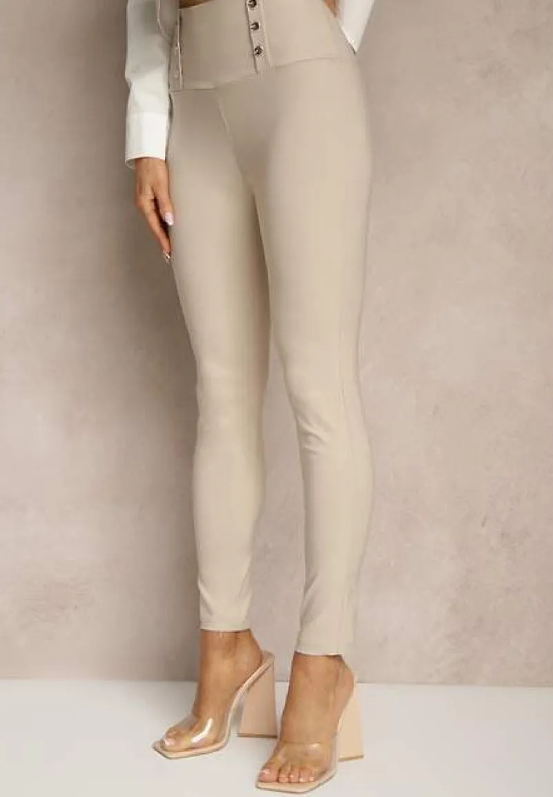 Jasnobeżowe Legginsy High Waist z Ozdobnymi Guzikami Kolowenia
