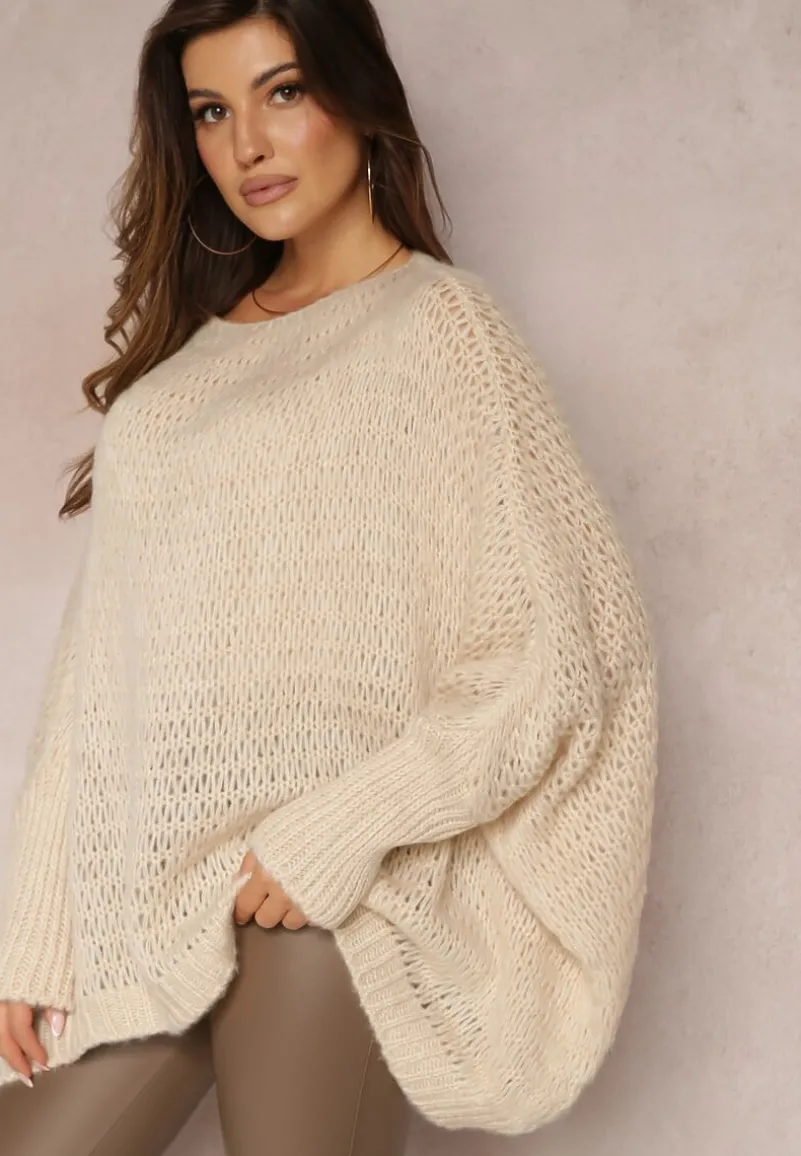 Jasnobeżowy Luźny Sweter Dzianinowy w Stylu Ponczo Nattava
