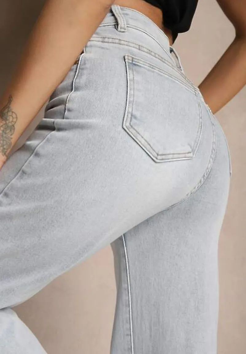 Jasnoniebieskie Jeansy High Waist o Szerokim Kroju w Klasycznym Stylu Sesalitia