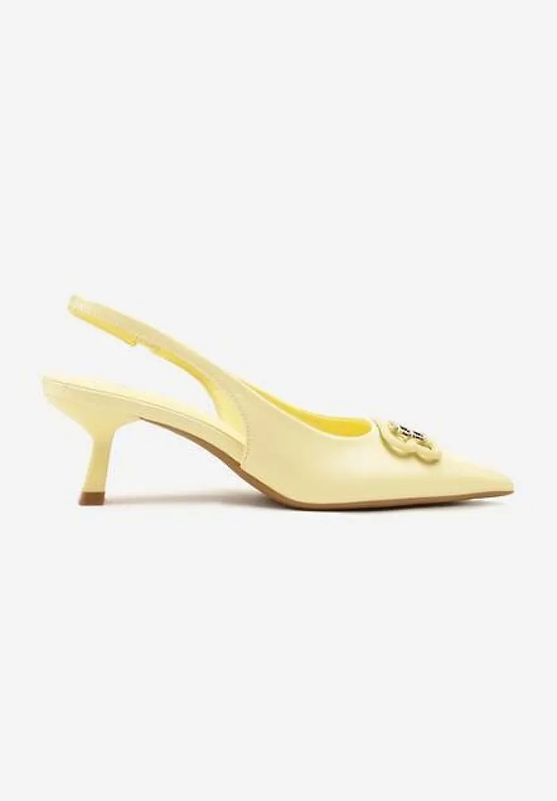 Żółte Sandały Vices na Kaczuszce Typu Slingback Ozdobione Metaliczną Aplikacją Lilarunea